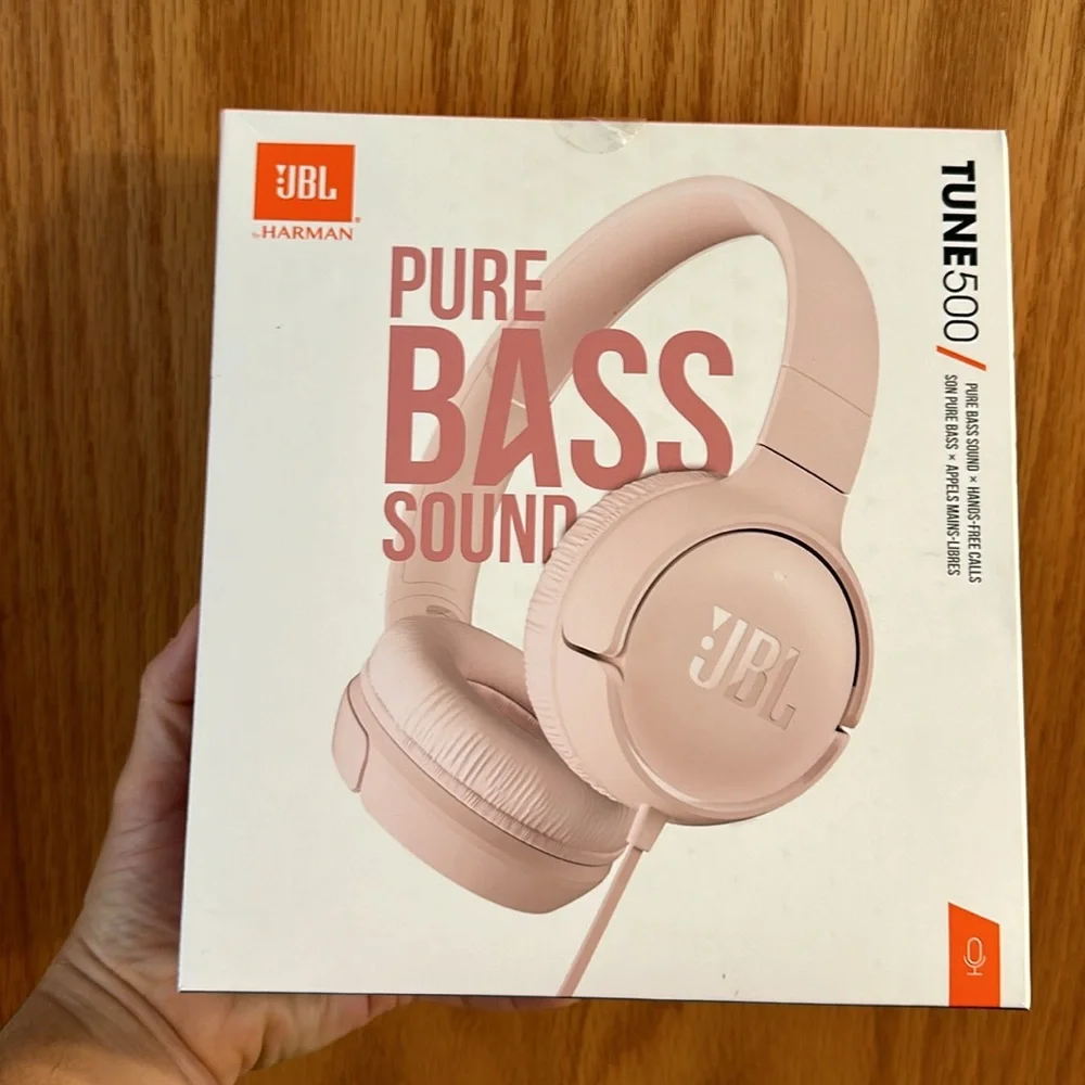 JBL TUNE 500 - Wired On-Ear Headphones - pink